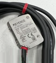 基恩士激光傳感器的優勢以及其在各個領域的應用