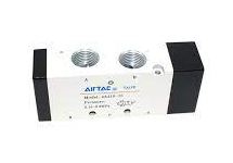 正確地連接兩位三通電磁閥運轉，兩位三通電磁閥的接線方法(圖1)