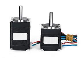 電源電壓是影響步進(jìn)電機(jī)轉(zhuǎn)速的重要因素之一